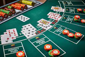 Blackjack kiểu Anh là phiên bản phổ biến